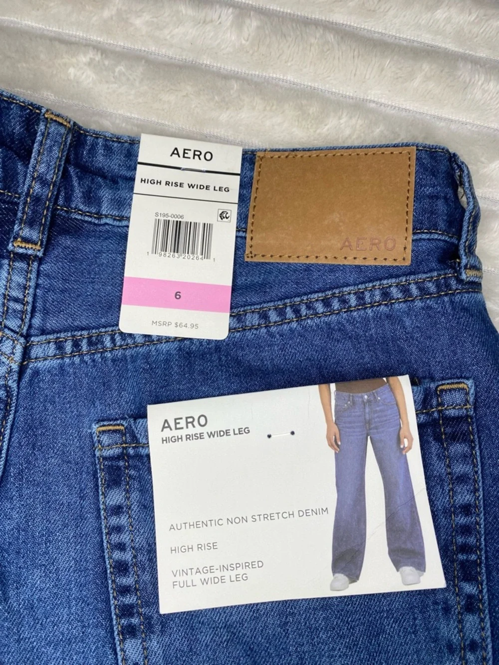 Aeropostale Dark Blue High Rise Wide Leg Jeans NWT - Picture 4 of 8
